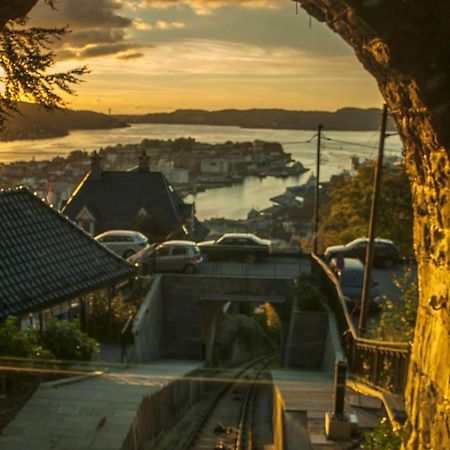 Dinbnb Apartments I 350M To Bryggen I Renovated 2023 I Quiet Top Apart Bergen Extérieur photo